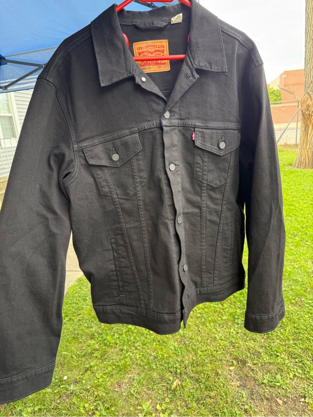 Levi's Men's Black Denim Trucker Jacket, XLT